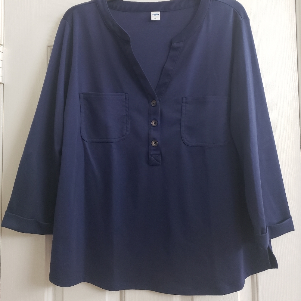 Old Navy soft henley top